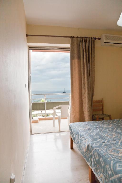 Pantelis Hotel Poros  Стая снимка