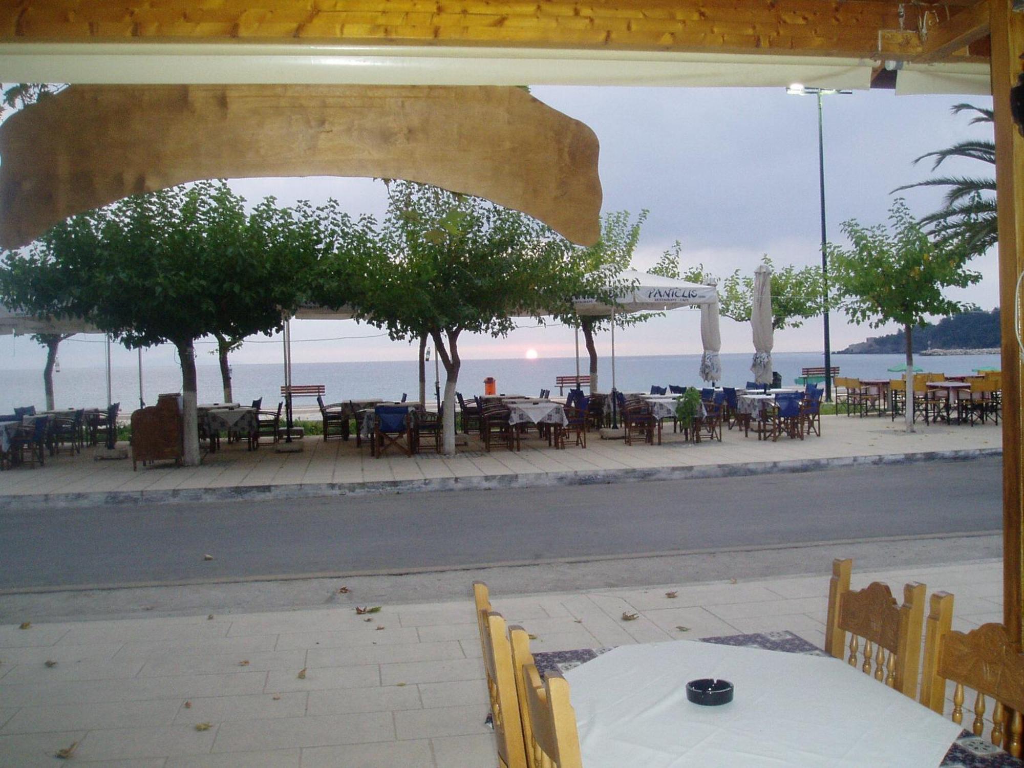 Pantelis Hotel Poros  Екстериор снимка