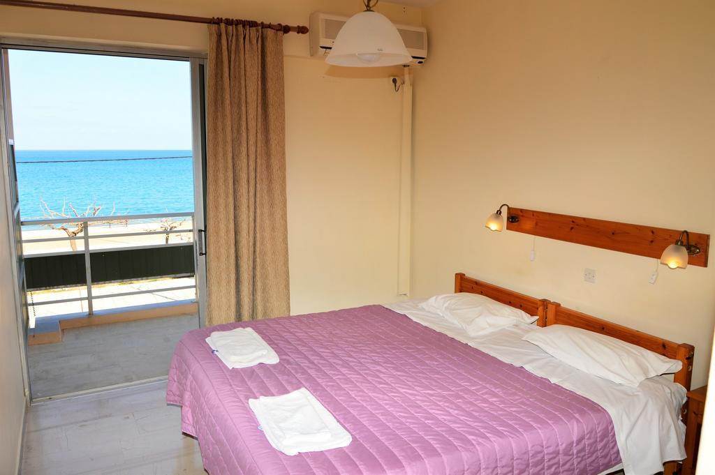 Pantelis Hotel Poros  Екстериор снимка